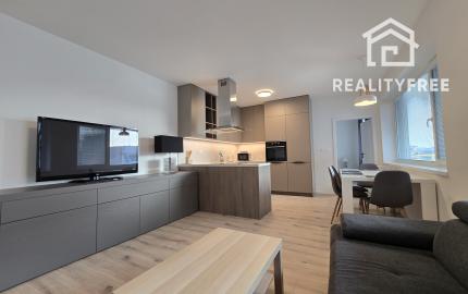 Na prenájom 2i byt v Rovinke s parkovacím státím