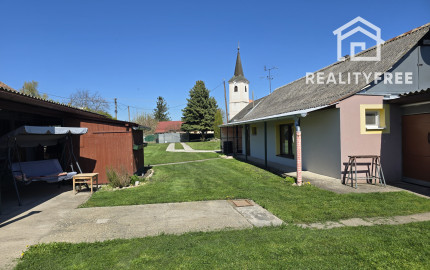 Na predaj: Rodinný dom na pozemku 1803 m², obec Baka