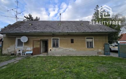 Na predaj: pozemok 2932 m², obec Veľká Paka, časť Čukárska Paka