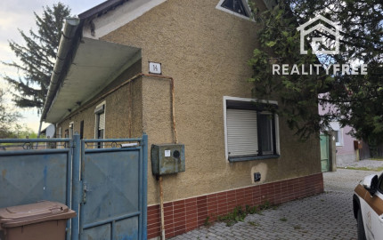 Na predaj: pozemok 2932 m², obec Veľká Paka, časť Čukárska Paka