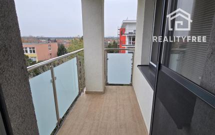 Na prenájom 2i byt v Šamoríne s balkónom a parkovacím státím