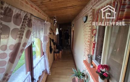 Na predaj: Rodinný dom na pozemku 1803 m², obec Baka