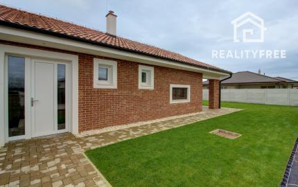 Na predaj: krásny 5izbový inteligentný rodinný dom v tichej lokalite, 15 min. od BA – Čakany,  stav nadštandard