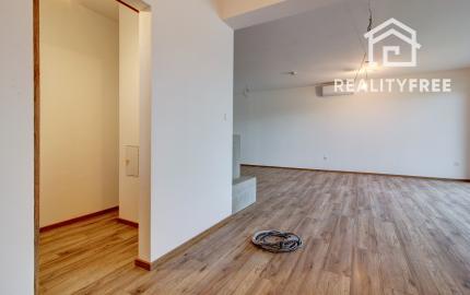 Na predaj: krásny 5izbový inteligentný rodinný dom v tichej lokalite, 15 min. od BA – Čakany,  stav nadštandard