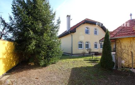 Na predaj: rodinný dom - penzión pre 10-20 osôb alebo viac