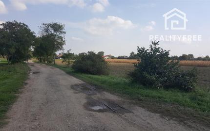 Na predaj pozemok 8046 m2 v  obci Tureň, okres Senec