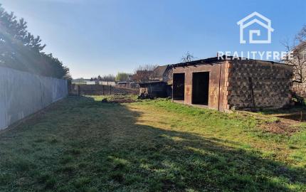 Na predaj: 4 izbový rodinný dom na pozemku o rozlohe 1543 m², obec Horný Bar