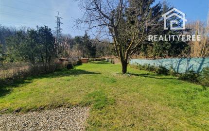 Na predaj: pozemok 901 m2 , BA-Dúbravka, Polianky