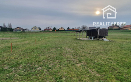 Na predaj pozemok v Rohovce-Šulianske jazero, 1806 m2