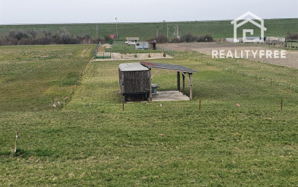 Na predaj pozemok v Rohovce-Šulianske jazero, 1806 m2