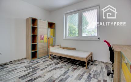 Na prenájom 4izbový rodinný dom Hamuliakovo