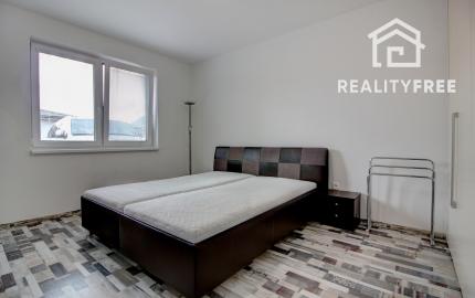 Na prenájom 4izbový rodinný dom Hamuliakovo