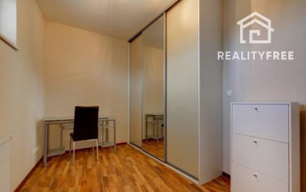 4izbový byt plus pracovňa a garáž, Krajinská ul., BA - Pod.Biskupice