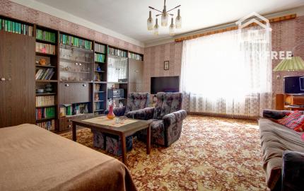 Na predaj priestranný 2i  byt v Komárne na Staničnej ulici