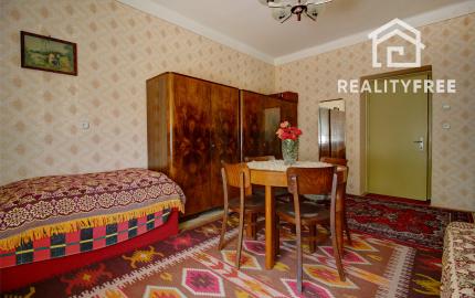 Na predaj priestranný 2i  byt v Komárne na Staničnej ulici