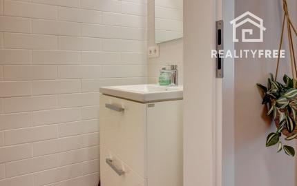 3i mezanín  so záhradou a parkovaním,  Bratislava - Čuňovo