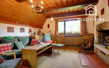 Na predaj chata s vlastným jazerom na 1208 m² pozemku v Trstenej na Ostrove