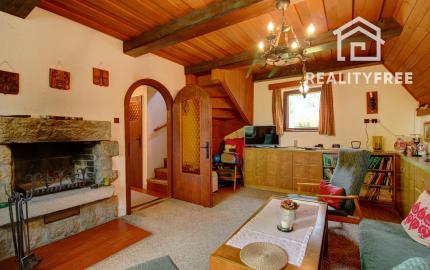 Na predaj chata s vlastným jazerom na 1208 m² pozemku v Trstenej na Ostrove