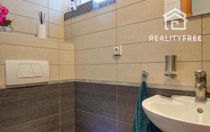 REZERVOVANÝ - Predaj 6i RD 310m2 s garážou, zimnou záhradou-Dunajská Lužná