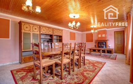 Na predaj 6 izbový rodinný dom v Mosonmagyaróvári na 1059 m² pozemku