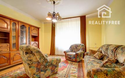 Na predaj 6 izbový rodinný dom v Mosonmagyaróvári na 1059 m² pozemku