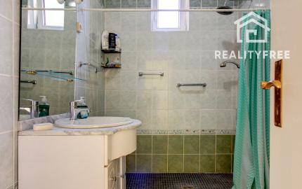 Na predaj 6 izbový rodinný dom v Mosonmagyaróvári na 1059 m² pozemku