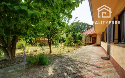 Na predaj 6 izbový rodinný dom v Mosonmagyaróvári na 1059 m² pozemku