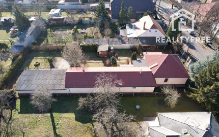 Na predaj 6 izbový rodinný dom v Mosonmagyaróvári na 1059 m² pozemku