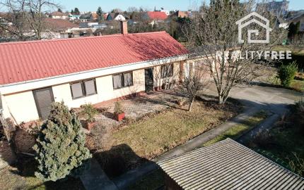 Na predaj 6 izbový rodinný dom v Mosonmagyaróvári na 1059 m² pozemku
