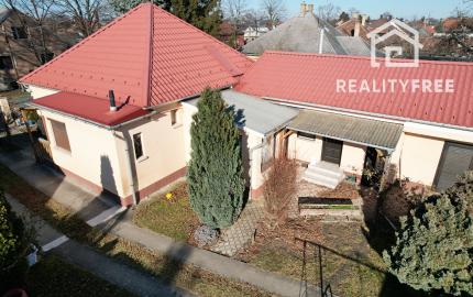 Na predaj 6 izbový rodinný dom v Mosonmagyaróvári na 1059 m² pozemku
