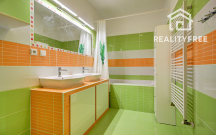 Na predaj: 3 izbový byt 103 m² s terasou, Hlavná,  Šamorín