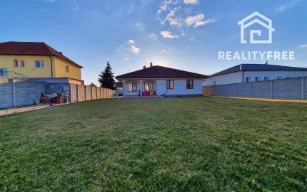 Na prenájom zariadený 4i Rodinný dom, Veľká Paka, okr. Dun.Streda.