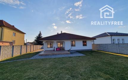 Na prenájom zariadený 4i Rodinný dom, Veľká Paka, okr. Dun.Streda.