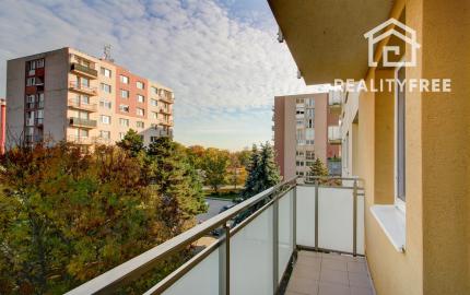 Na predaj: 3 izbový byt 70 m² s balkónom a loggiou  , Veterná,  Šamorín