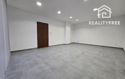 Prenájom nebytového priestoru/kancelárie 30m2 Rovinka