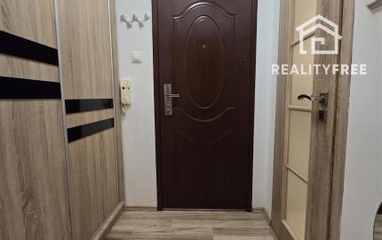 Na prenájom 1-izbový - Garsónka byt v Šamoríne, ulica Hlavná