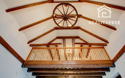 Vidiecka romantická vila na 840 m², 25 min. od Petržalky