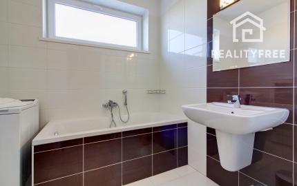 REZERVOVANÉ-  2-i. byt s dvoma terasami a parkovaním v Rovinke