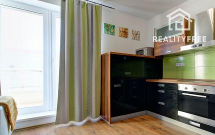 REZERVOVANÉ-  2-i. byt s dvoma terasami a parkovaním v Rovinke