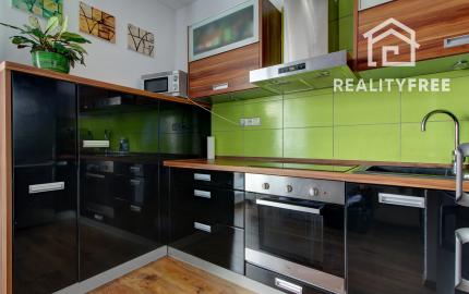 REZERVOVANÉ-  2-i. byt s dvoma terasami a parkovaním v Rovinke