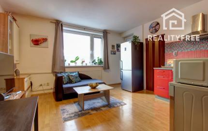 REZERVOVANÝ - Na predaj: 1,5 -izbový byt v Bratislave – Rača, ul. Pri Šajbách