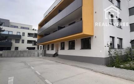 PRENÁJOM: 2-i. byt v Rovinke – Broskyňová ulica