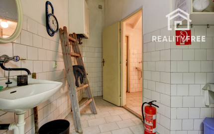 Na prenájom predajňa a kancelárske priestory v Šamoríne