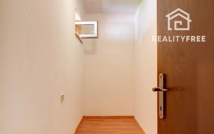 Na predaj: 4i RD -INVESTIČNÁ PRÍLEŽITOSŤ - obec Hamuliakovo