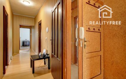 Na predaj: 4i RD -INVESTIČNÁ PRÍLEŽITOSŤ - obec Hamuliakovo