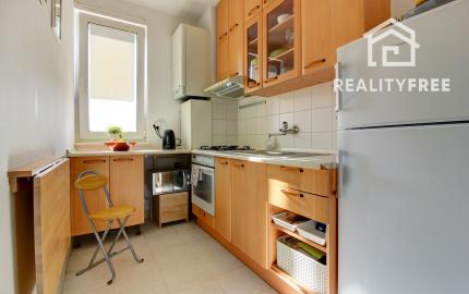 Na predaj: 2 izbový byt 49,79 m², Latorická,  BA-Pod. Biskupice