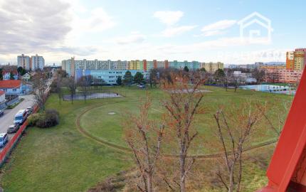 Na predaj: 2 izbový byt 49,79 m², Latorická,  BA-Pod. Biskupice