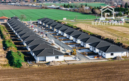 Novostaby Hviezdoslavov - 4i RD pozemok od 603m2-666m2