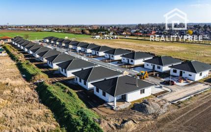 Novostaby Hviezdoslavov - 4i RD pozemok od 603m2-666m2
