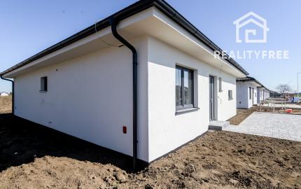 Novostaby Hviezdoslavov - 4i RD pozemok od 603m2-666m2
